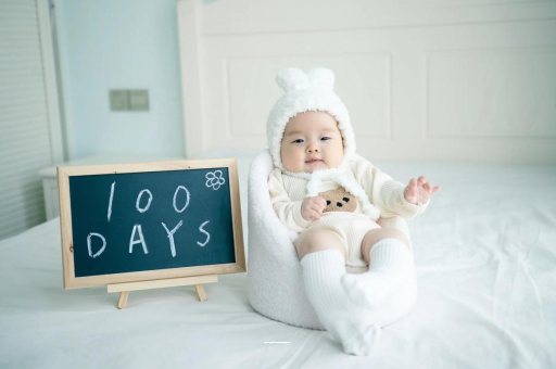 余江宝宝多大开始攒肚子